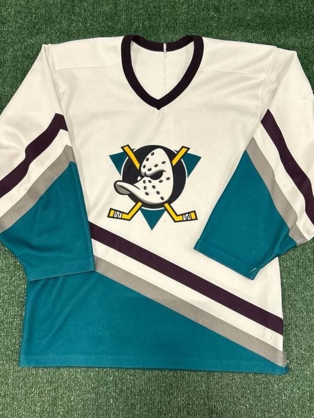 Vintage 90s Mighty Ducks of Anaheim CCM Maska Hockey Jersey Size Medium